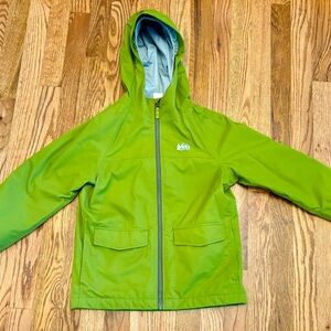 Kids REI CO-OP lined rain jacket Size 8